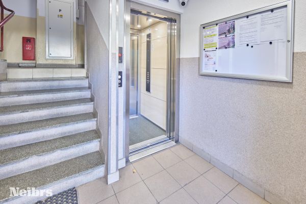 3,5 izbový byt s loggiou v tichej a zelenej časti Ružinova