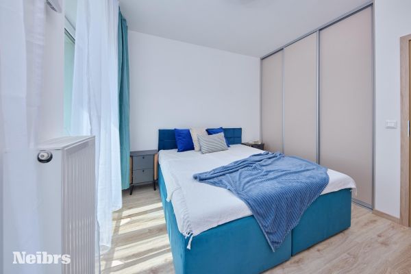 2 izbový zariadený byt, POP SLNEČNICE