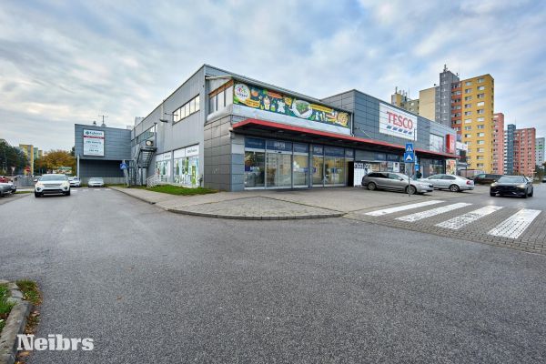 Odstúpenie zabehnutej gastro prevádzky – Pizzeria s reštauráciou a detským interiérovým ihriskom
