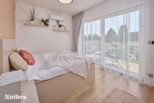 Rodinný dom s pozemkom (461m2) – Green Resort