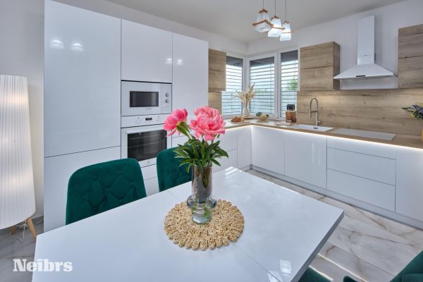Rodinný dom s pozemkom (504m²) – novostavba