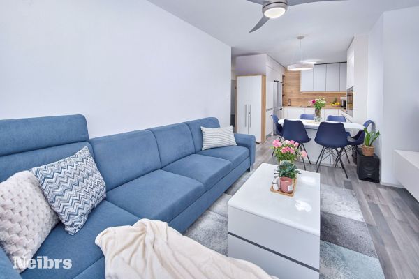 3 izbový byt s balkónom (10m²) a garážovým parkovacím miestom v projekte Matadorka