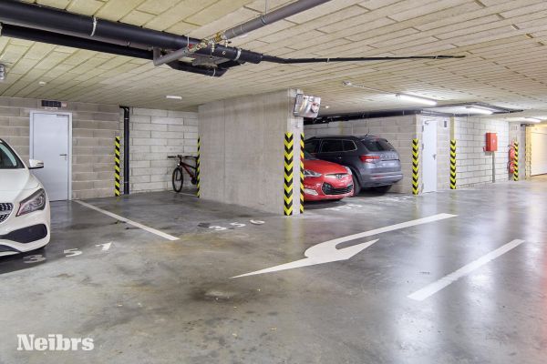 3 izbový byt s balkónom (10m²) a garážovým parkovacím miestom v projekte Matadorka