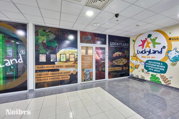 Odstúpenie zabehnutej gastro prevádzky – Pizzeria s reštauráciou a detským interiérovým ihriskom