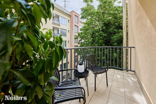 2 izbový byt s balkónom po kompletnej rekonštrukcii v historickej budove