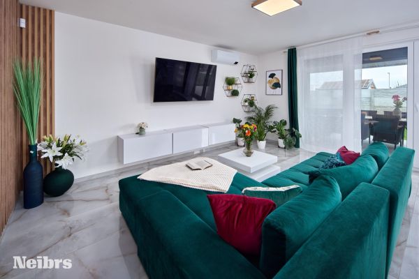 Rodinný dom s pozemkom (504m²) – novostavba