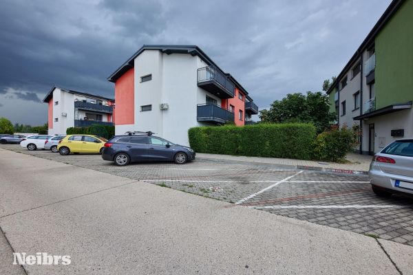 3 izbový byt v novostavbe, Dubová ulica