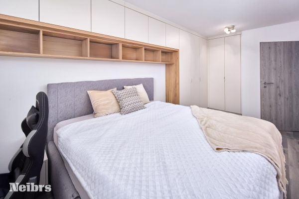 3 izbový byt s balkónom (10m²) a garážovým parkovacím miestom v projekte Matadorka