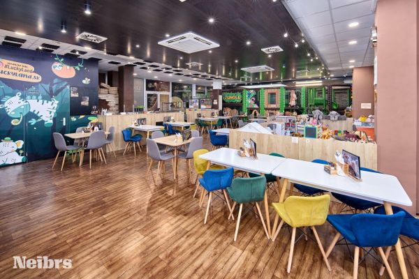 Odstúpenie zabehnutej gastro prevádzky – Pizzeria s reštauráciou a detským interiérovým ihriskom