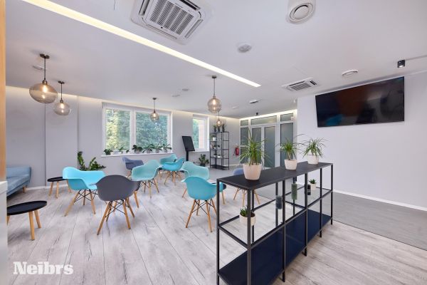 Obchodný priestor na odstúpenie (412m2), Námestie hraničiarov
