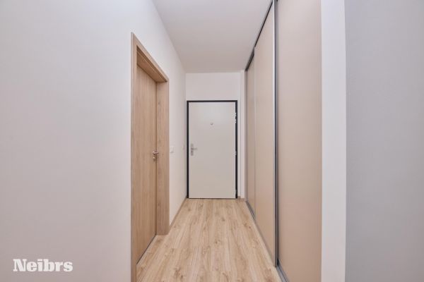 2 izbový zariadený byt, POP SLNEČNICE